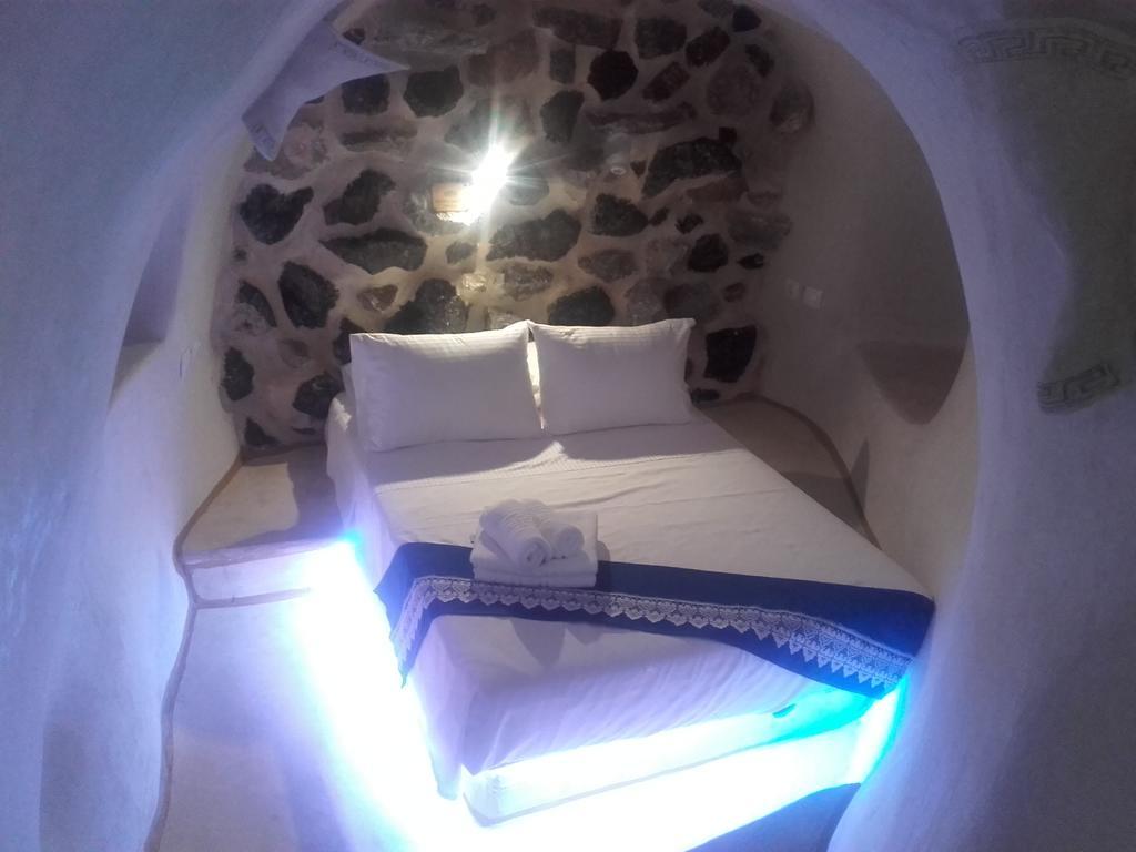 Αura Cave Βίλα Φηρά Εξωτερικό φωτογραφία